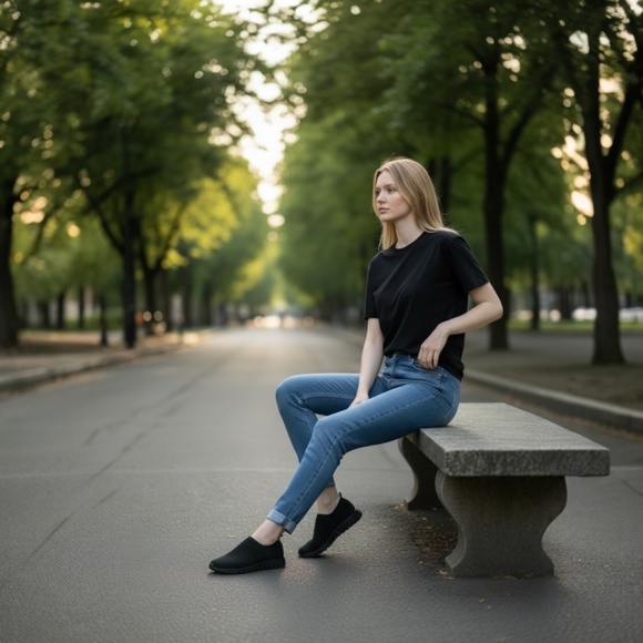 Bernie Mev Tender Black Woven Comfort Walking Shoes Womens Lightweight - NWB - Picture 2 of 7